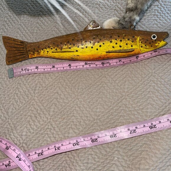 Vintage Folk Art Fishing Decoys Collectible Decor Set of 5 - Picture 13 of 14